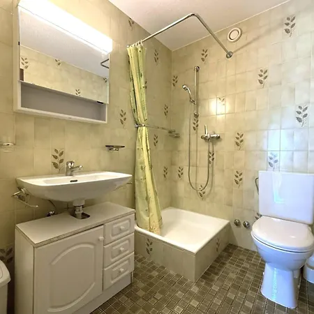 Royal 32, Untere Maressenstrasse 12 Apartamento Leukerbad