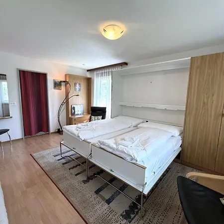 Royal 32, Untere Maressenstrasse 12 Apartamento *