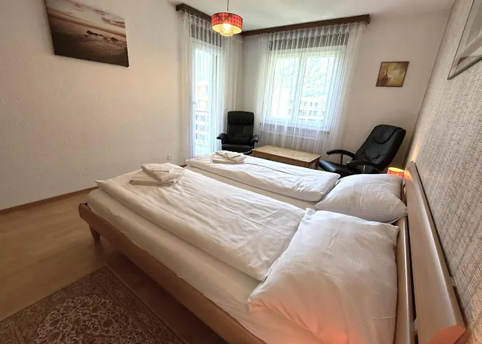 Royal 32, Untere Maressenstrasse 12 * لوكباد